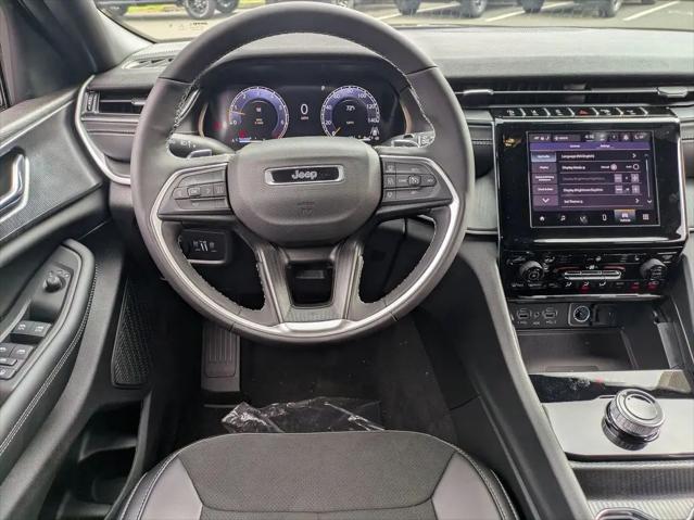 2025 Jeep Grand Cherokee Altitude X 4x4