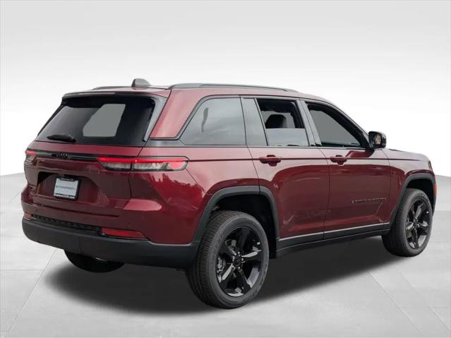 2025 Jeep Grand Cherokee Altitude X 4x4