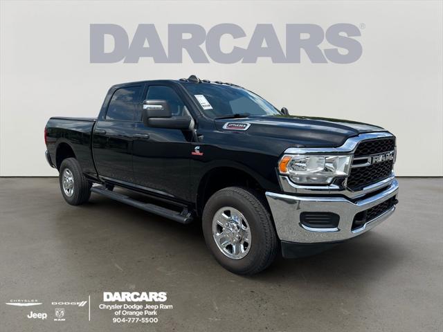 2024 RAM 2500 Tradesman Crew Cab 4x4 64 Box