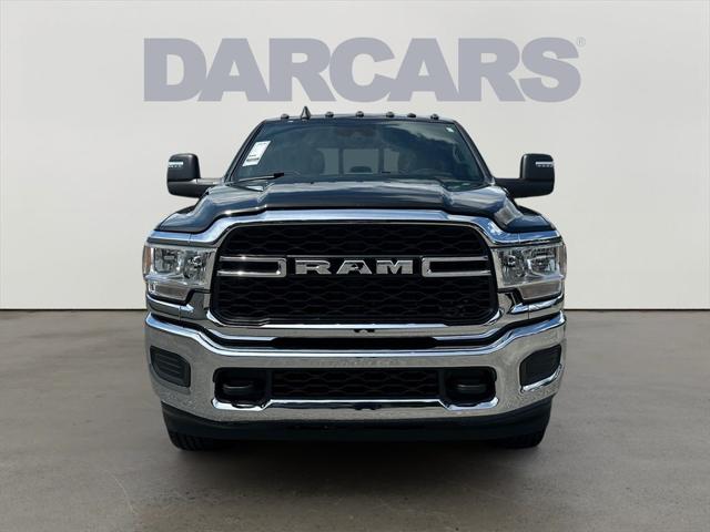 2024 RAM 2500 Tradesman Crew Cab 4x4 64 Box