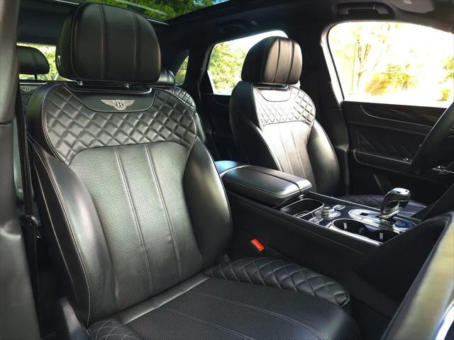 2020 Bentley Bentayga Hybrid