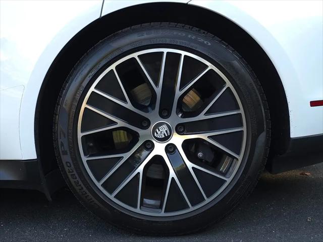2023 Porsche Taycan Standard