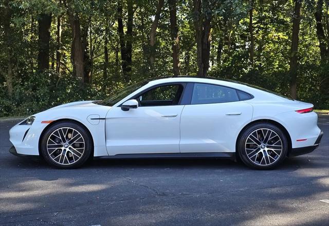 2023 Porsche Taycan Standard