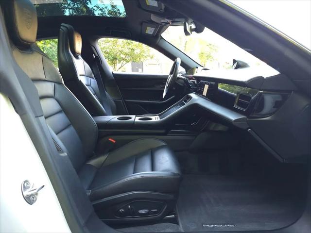 2023 Porsche Taycan Standard
