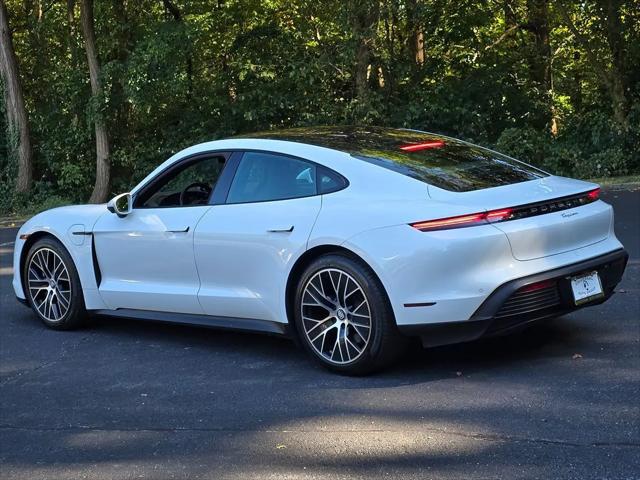 2023 Porsche Taycan Standard