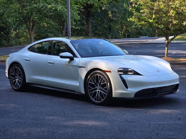 2023 Porsche Taycan Standard