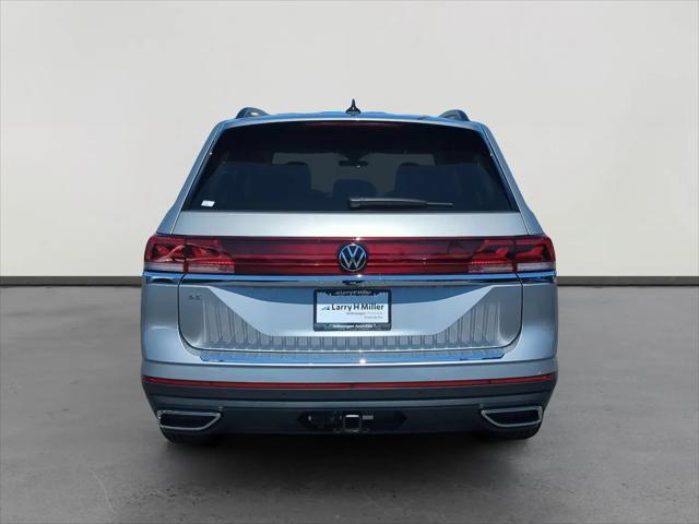 2026 Volkswagen Atlas SE with Technology