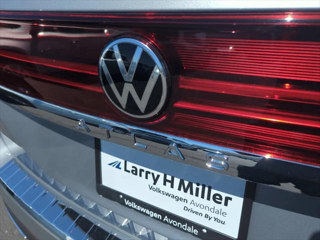 2026 Volkswagen Atlas SE with Technology