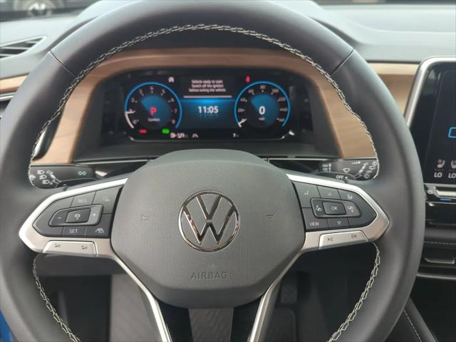 2026 Volkswagen Atlas SE with Technology