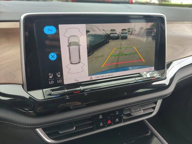 2026 Volkswagen Atlas SE with Technology