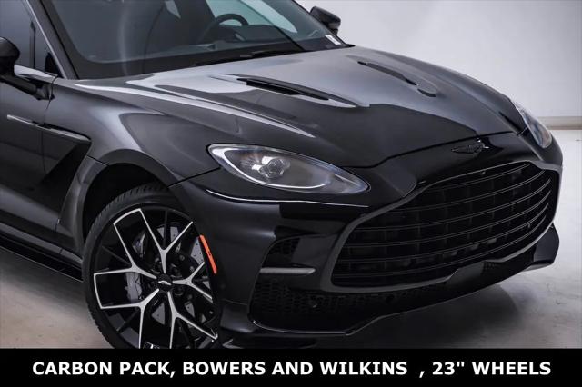 2025 Aston Martin DBX 707