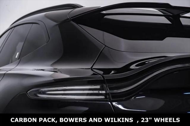 2025 Aston Martin DBX 707