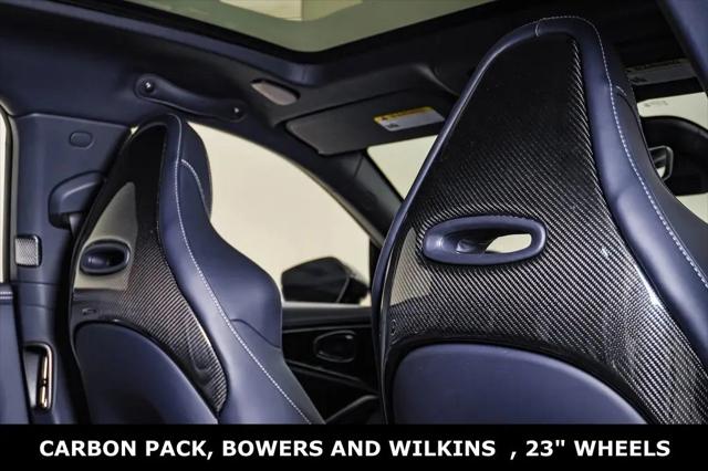 2025 Aston Martin DBX 707
