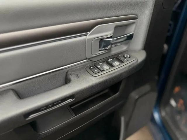 2021 Ram 1500 SLT Crew Cab 4x4 5'7" Box