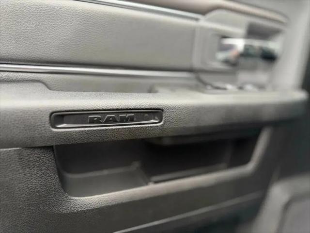 2021 Ram 1500 SLT Crew Cab 4x4 5'7" Box