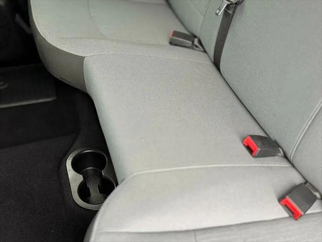 2021 Ram 1500 SLT Crew Cab 4x4 5'7" Box