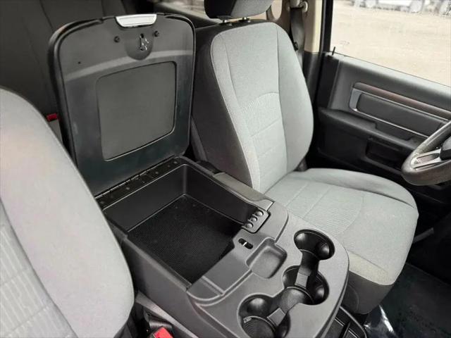 2021 Ram 1500 SLT Crew Cab 4x4 5'7" Box