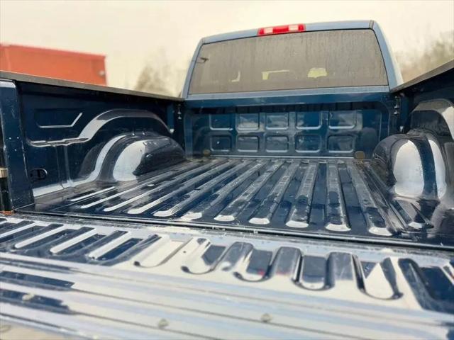 2021 Ram 1500 SLT Crew Cab 4x4 5'7" Box