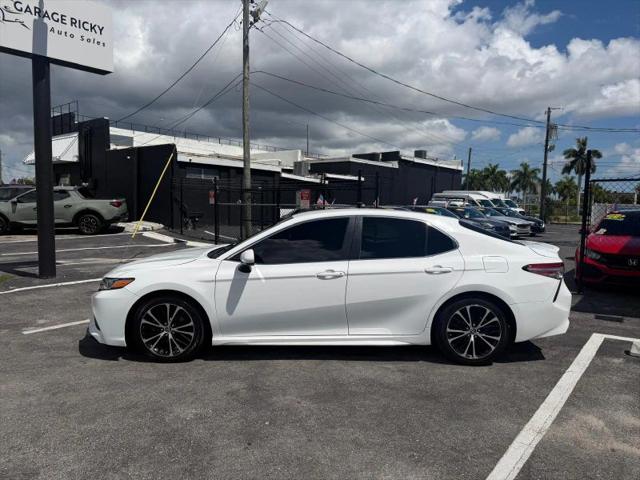 2018 Toyota Camry SE