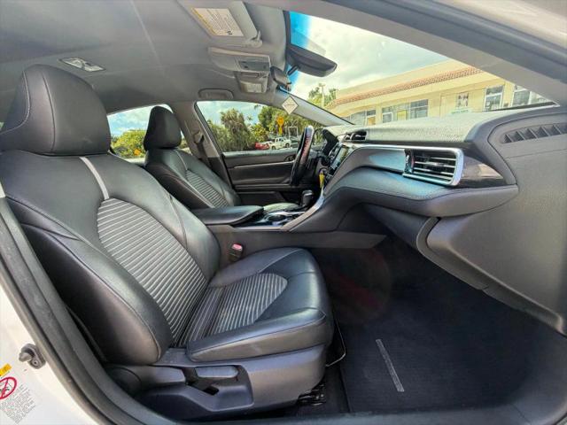 2018 Toyota Camry SE