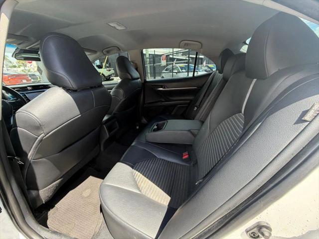 2018 Toyota Camry SE