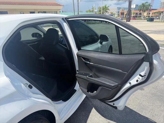 2018 Toyota Camry SE