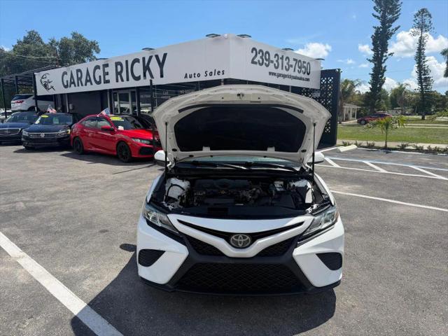 2018 Toyota Camry SE
