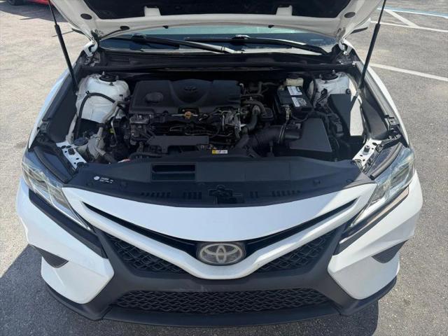 2018 Toyota Camry SE