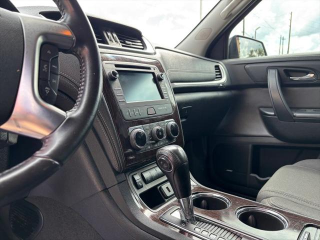2017 Chevrolet Traverse 2LT