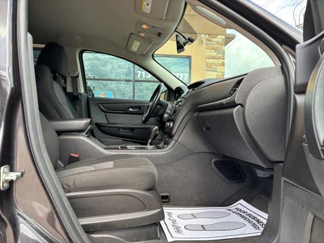 2017 Chevrolet Traverse 2LT