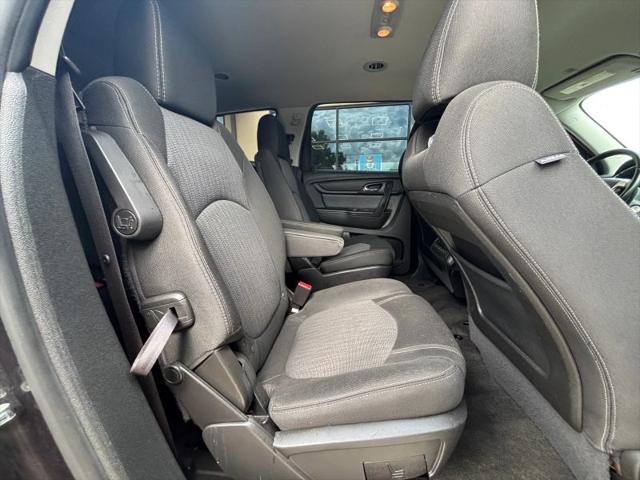 2017 Chevrolet Traverse 2LT