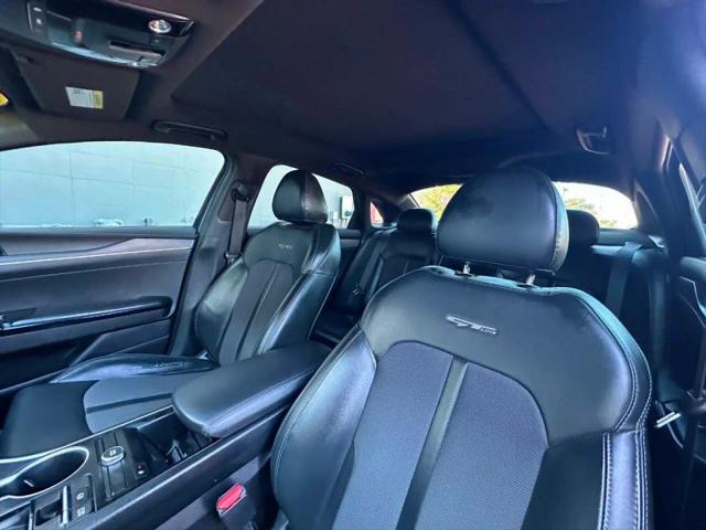 2022 Kia K5 GT-Line