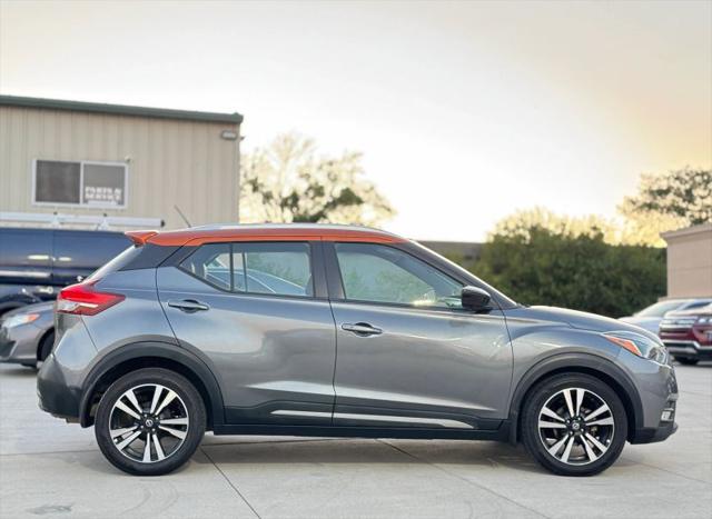 2019 Nissan Kicks SR