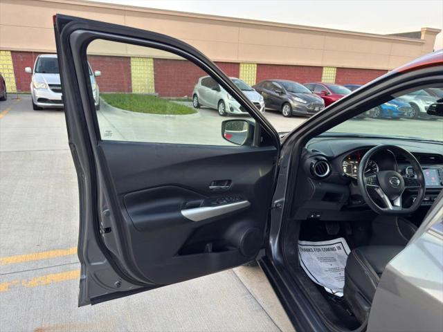 2019 Nissan Kicks SR