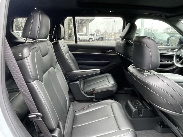 2025 Jeep Grand Cherokee L Limited 4x4