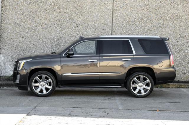 2017 Cadillac Escalade Luxury