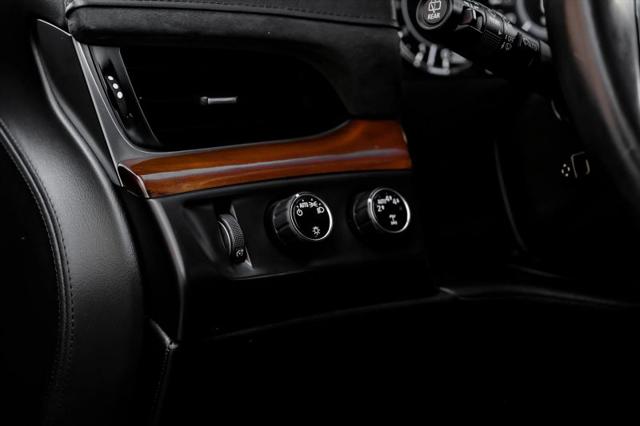 2017 Cadillac Escalade Luxury