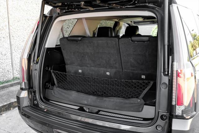 2017 Cadillac Escalade Luxury