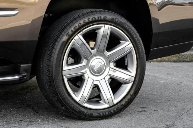 2017 Cadillac Escalade Luxury