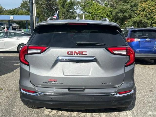 2023 GMC Terrain AWD SLT