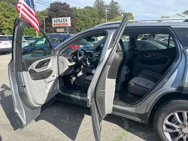 2023 GMC Terrain AWD SLT