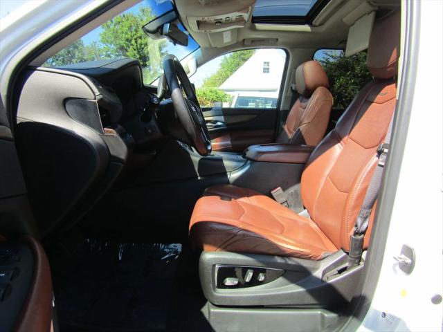 2017 Cadillac Escalade Premium Luxury