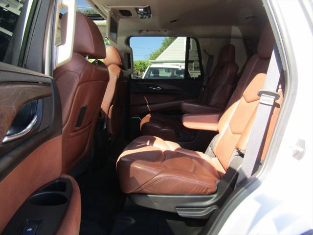 2017 Cadillac Escalade Premium Luxury