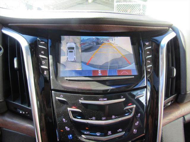 2017 Cadillac Escalade Premium Luxury