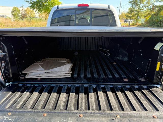 2011 Toyota Tacoma Base V6