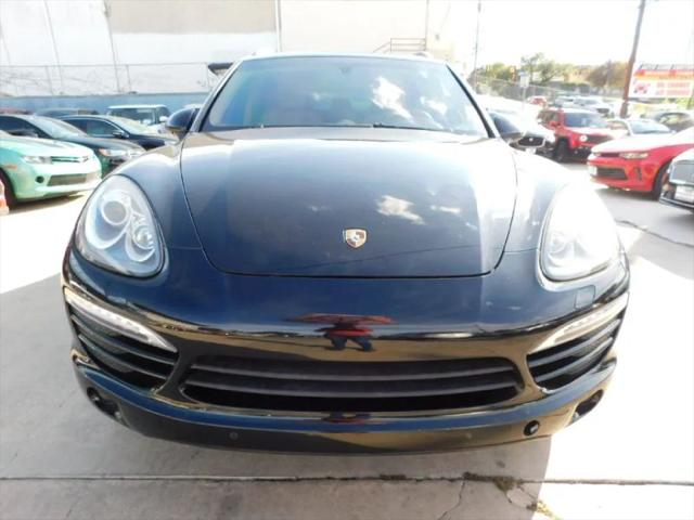 2014 Porsche Cayenne Platinum Edition