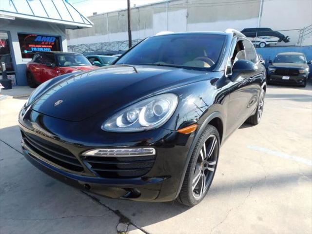 2014 Porsche Cayenne Platinum Edition