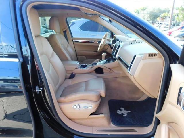 2014 Porsche Cayenne Platinum Edition