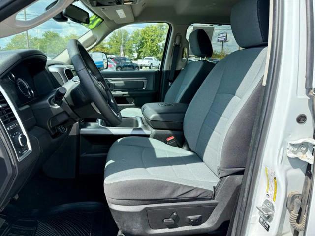 2023 Ram 1500 Classic SLT Crew Cab 4x4 5'7" Box