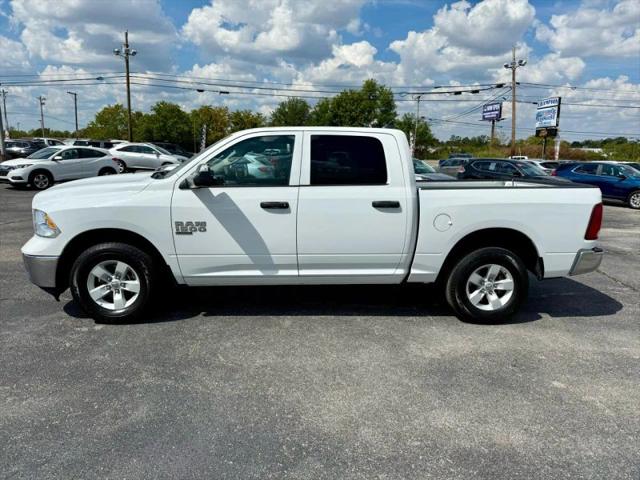 2023 Ram 1500 Classic SLT Crew Cab 4x4 5'7" Box
